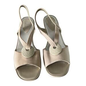 LifeStride Creamy Beige Sling Back Heels Shoes Woman Size 9M